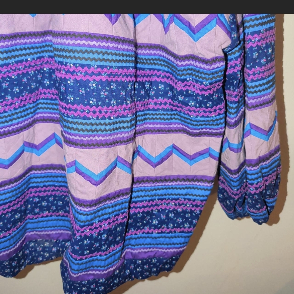 Colorful Patterned Jacket - image 5